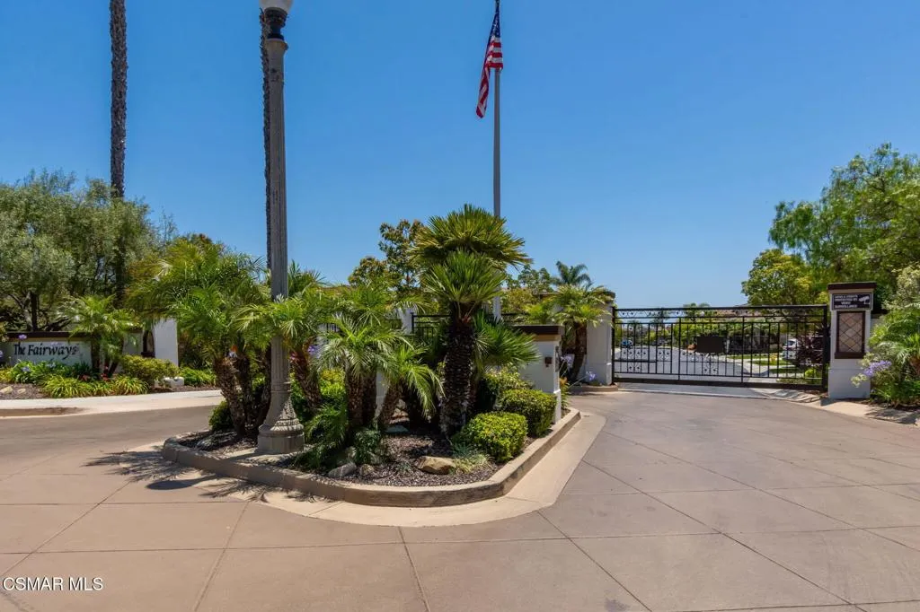 1009 Del Tio Court, Camarillo, California 93010 home-pic-26