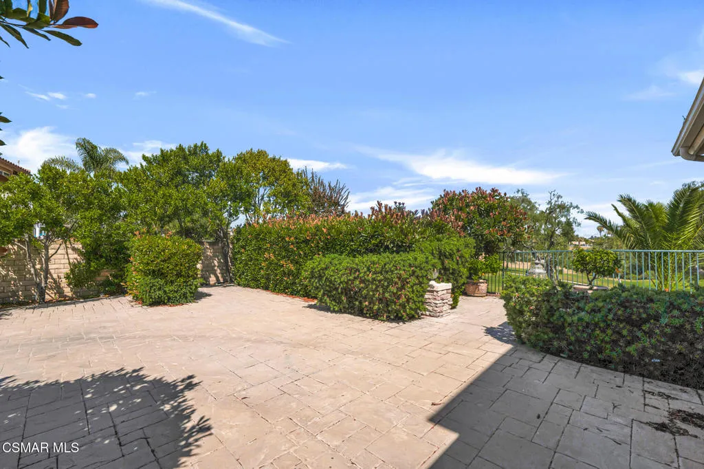 1009 Del Tio Court, Camarillo, California 93010 home-pic-28