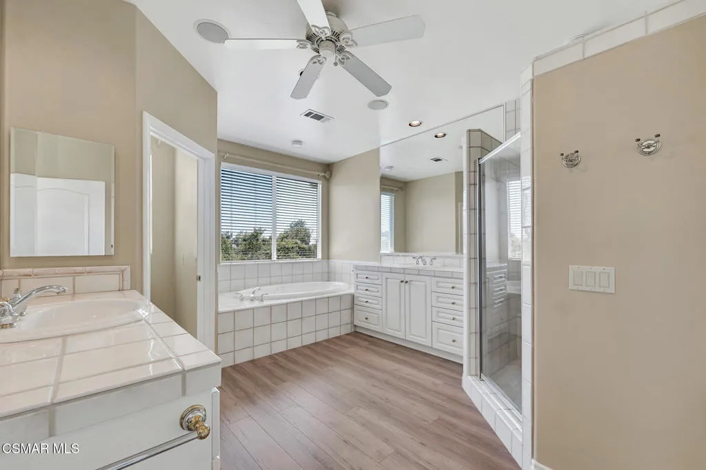 1009 Del Tio Court, Camarillo, California 93010 home-pic-58