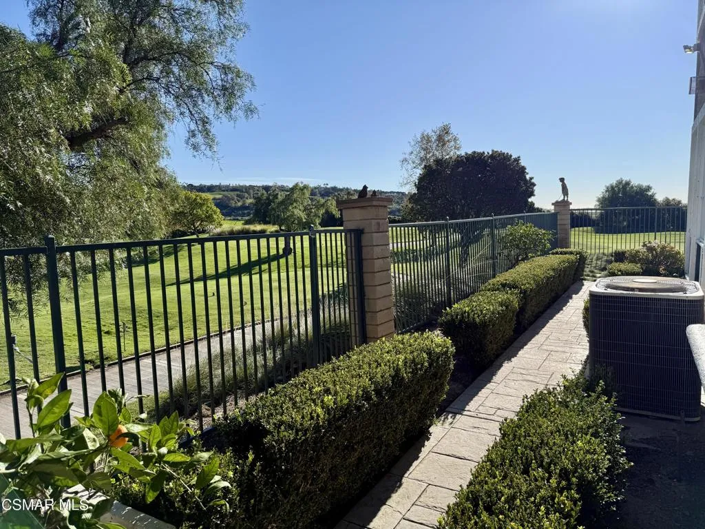 1009 Del Tio Court, Camarillo, California 93010 home-pic-61