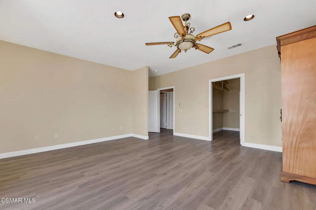 1009 Del Tio Court, Camarillo, California 93010 home-pic-51