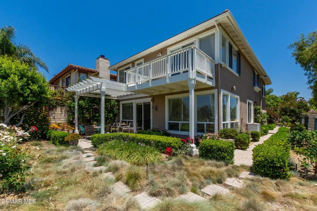1009 Del Tio Court, Camarillo, California 93010 home-pic-21