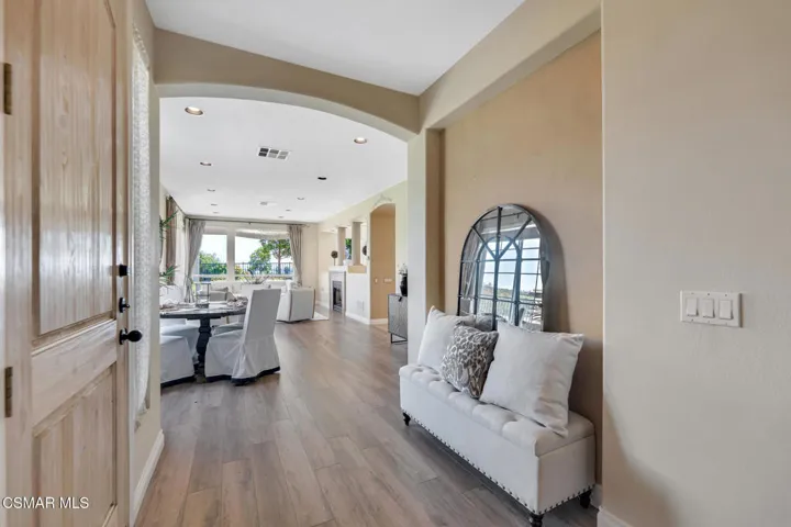 1009 Del Tio Ct  -  HsHProd-1