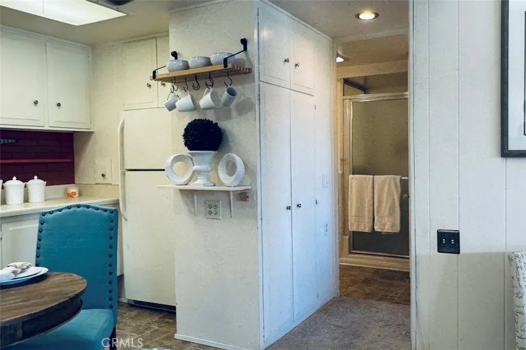 13140 Del Monte Drive  home-pic-21