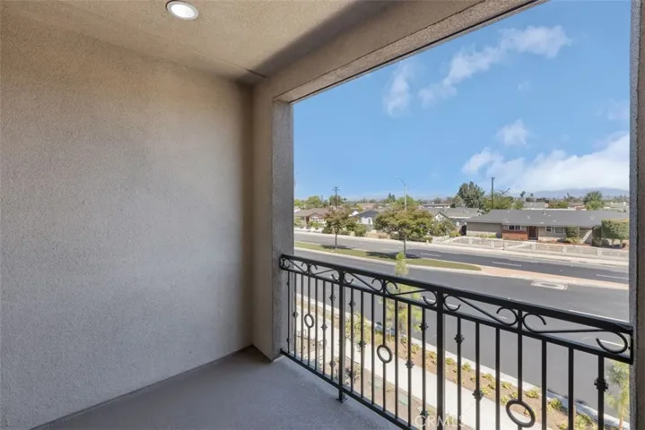 2430 E Lincoln Avenue 4, Anaheim, California 92806