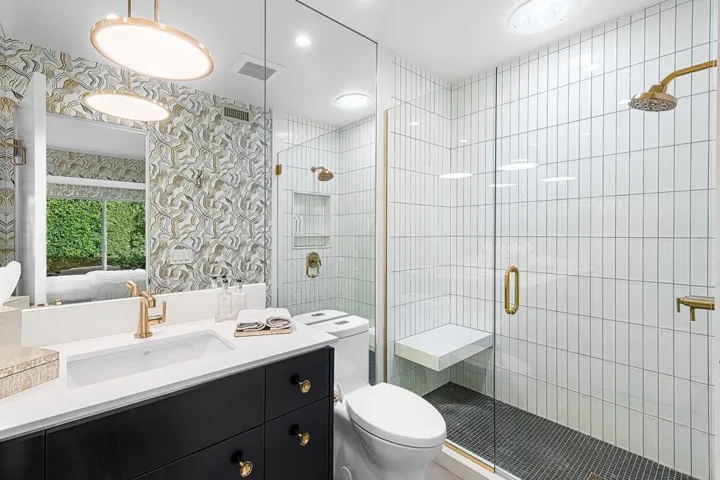 5057