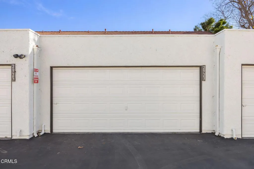 2923 Kelp Lane, Oxnard, California 93035 home-pic-5