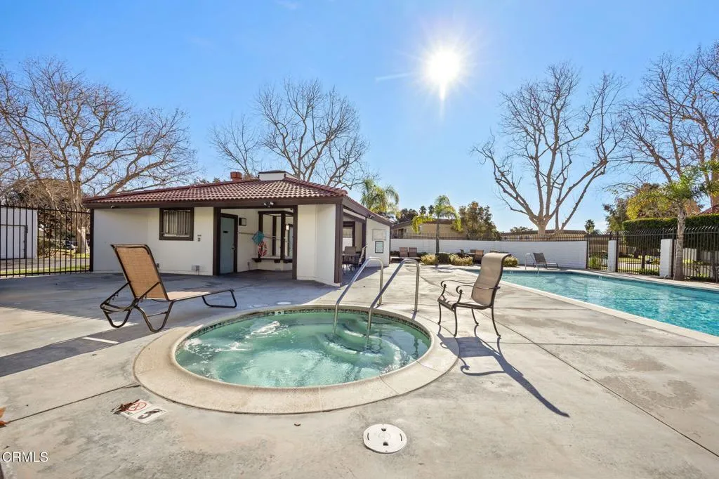 2923 Kelp Lane, Oxnard, California 93035 home-pic-26