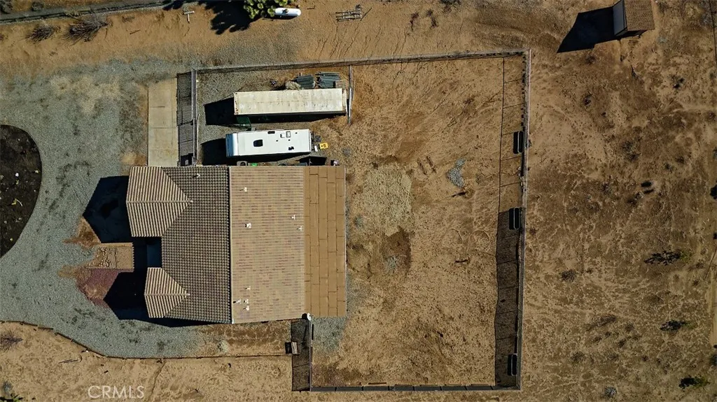 8855 Smith Road, Phelan, California 92371 home-pic-44