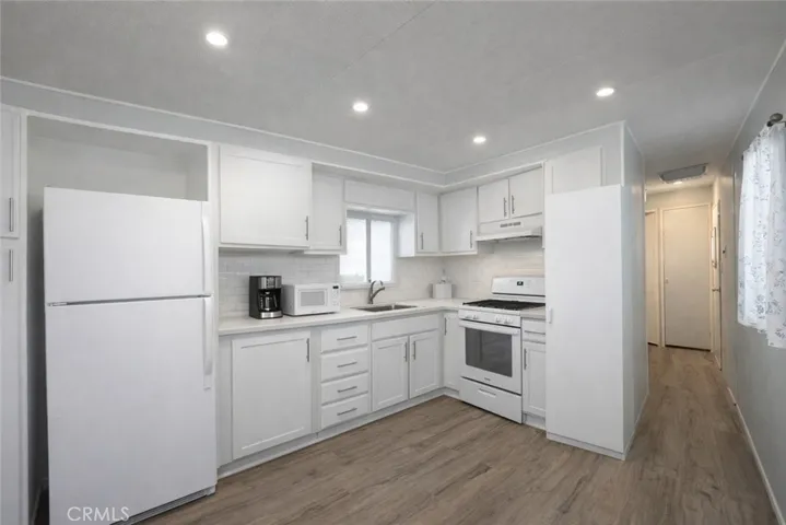 "Kitchen" Virtually Staged"