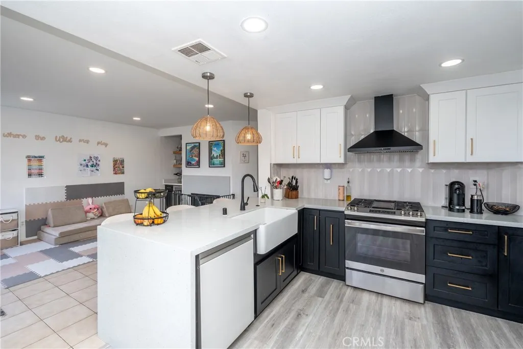 5392 Gooseberry, Oceanside, California 92057 home-pic-10