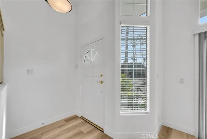 200 N Catalina Avenue F, Redondo Beach, California 90277