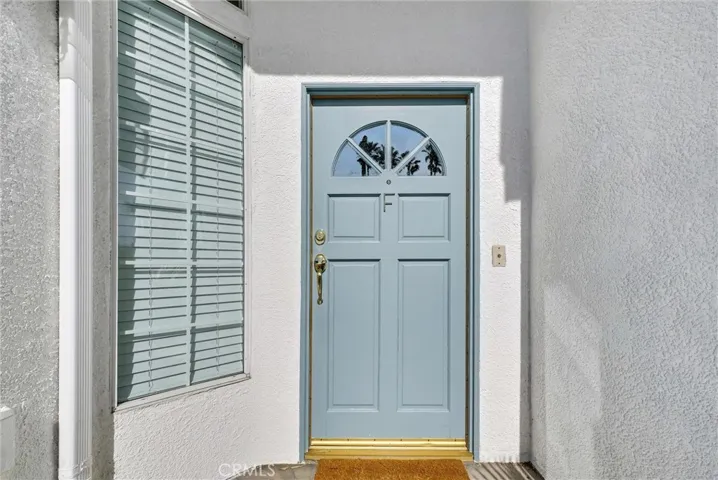 200 N Catalina Avenue F, Redondo Beach, California 90277