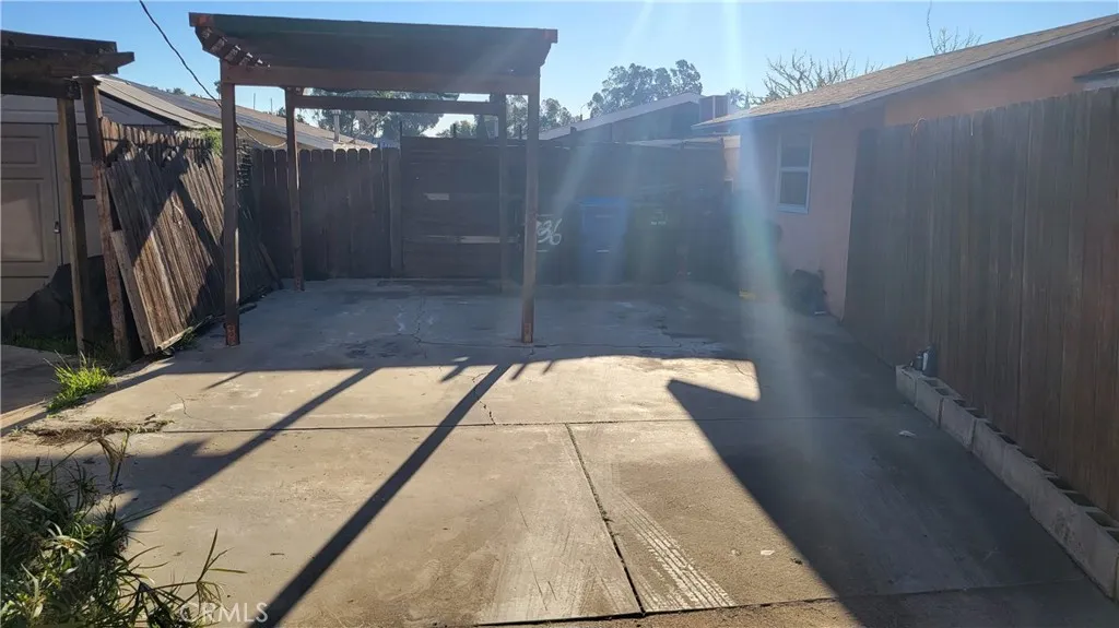 736 S Fresno, Los Angeles, California 90023 home-pic-22