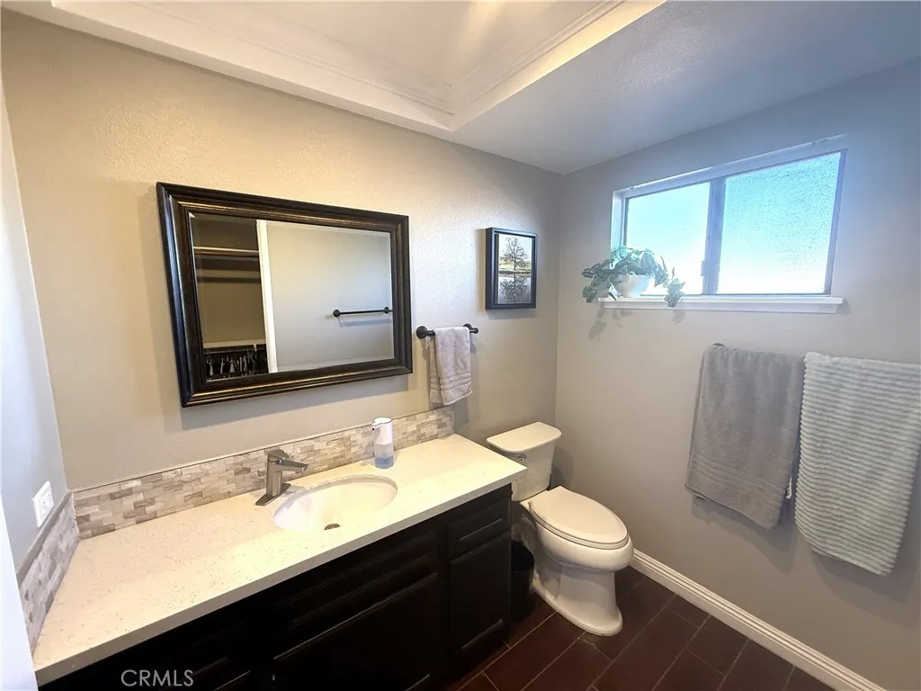 5492 Villas Drive, Bonsall, California 92003 home-pic-27