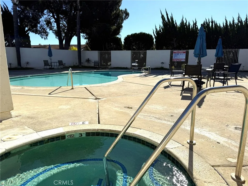5492 Villas Drive, Bonsall, California 92003 home-pic-35