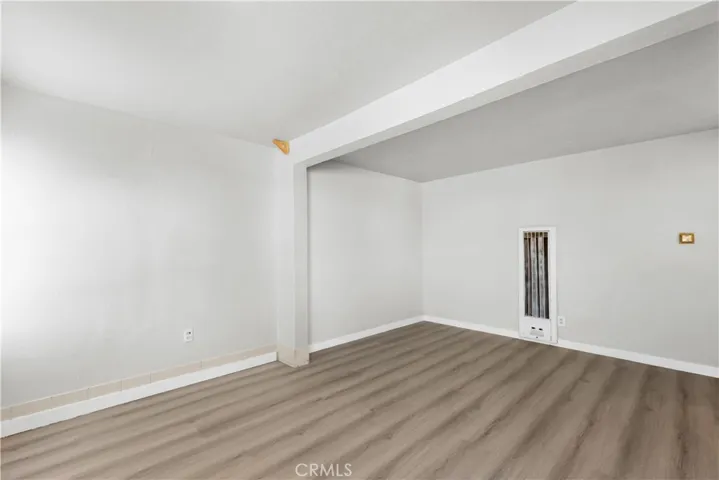 Rear unit’s generous living room