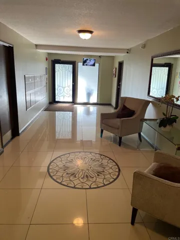 1355 N Sierra Bonita Avenue 204, West Hollywood, California 90046