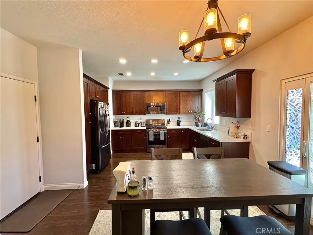 14515 Crestview, Moreno Valley, California 92555 home-pic-7