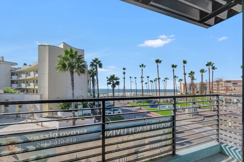 807 Seacoast Dr, Imperial Beach, California 91932 home-pic-28
