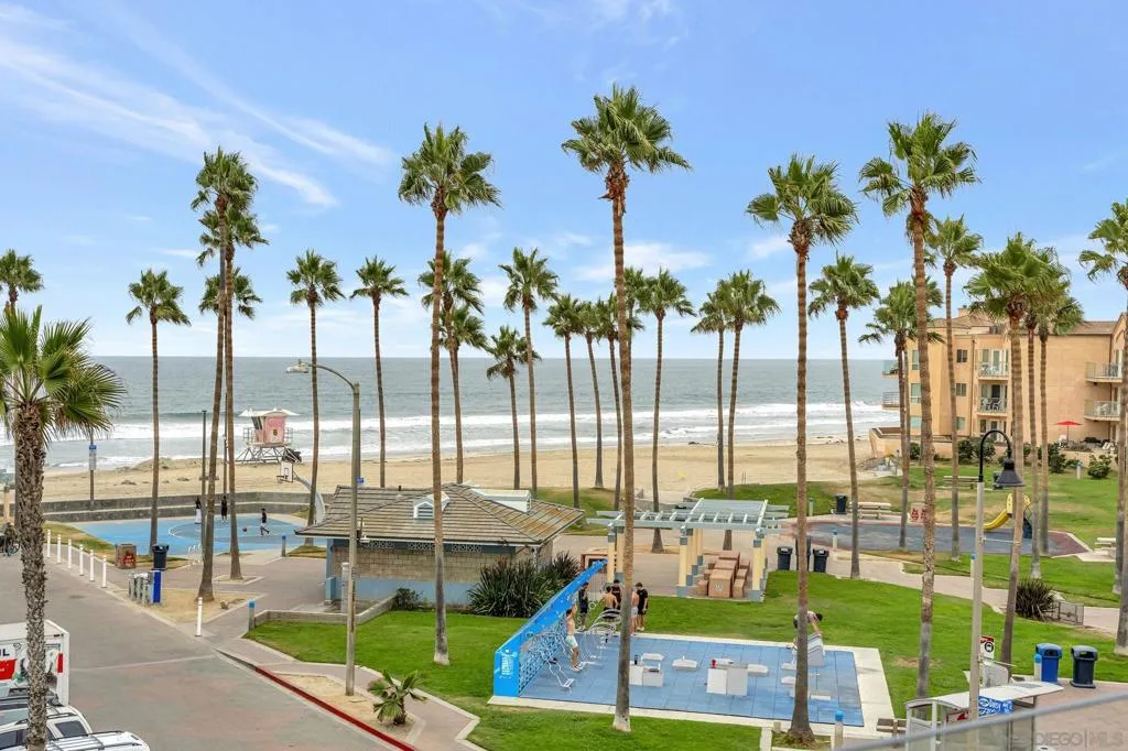 807 Seacoast Dr, Imperial Beach, California 91932 home-pic-48