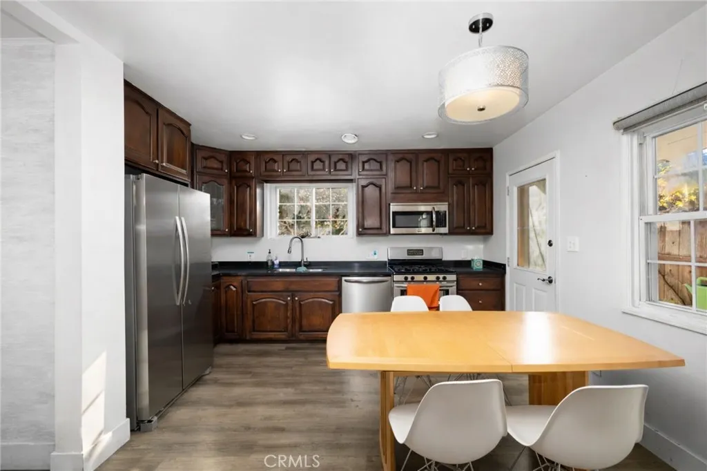 3456 Division, Los Angeles, California 90065 home-pic-11