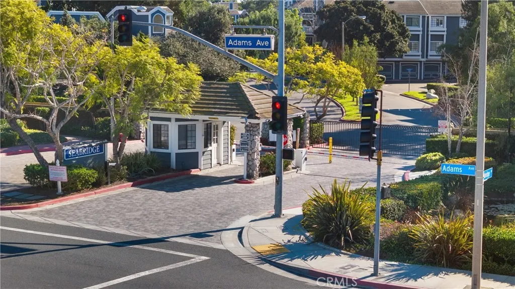 20212 Sealargo Lane 203, Huntington Beach, California 92646 home-pic-38
