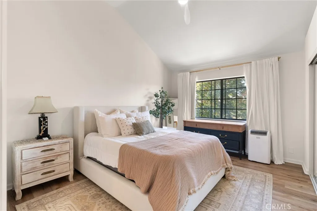 20212 Sealargo Lane 203, Huntington Beach, California 92646 home-pic-24