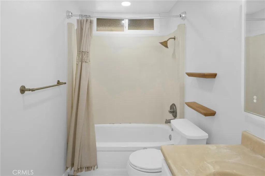4371 Pearl Court, Cypress, California 90630 home-pic-34