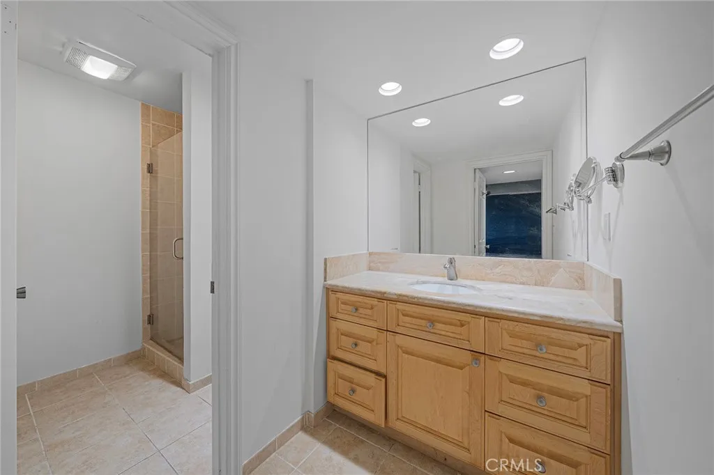 11337 Nebraska, Los Angeles, California 90025 home-pic-21