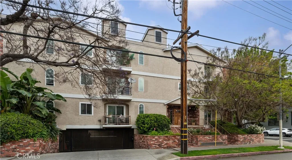 11337 Nebraska, Los Angeles, California 90025 home-pic-2