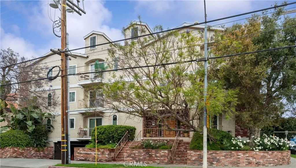 11337 Nebraska, Los Angeles, California 90025 home-pic-27