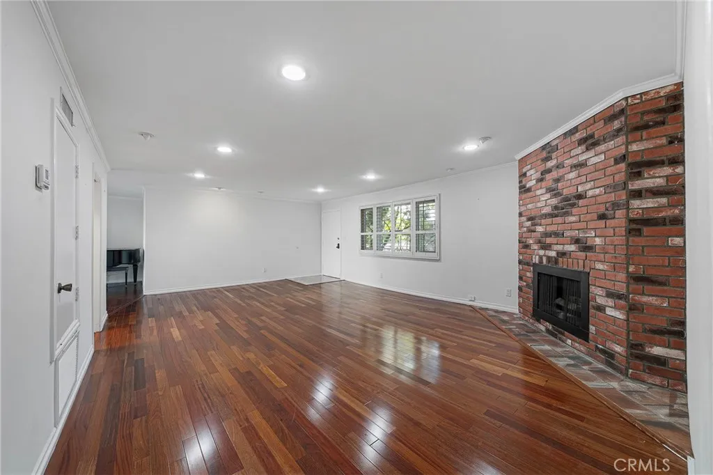 11337 Nebraska, Los Angeles, California 90025 home-pic-10