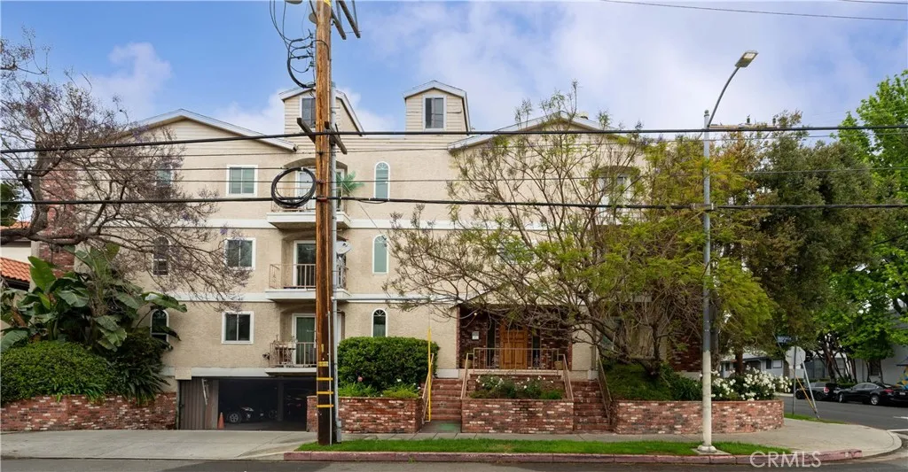 11337 Nebraska, Los Angeles, California 90025 home-pic-28