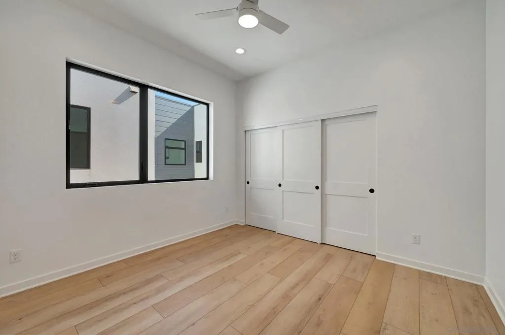 109 Daisy Ave, Imperial Beach, California 91932 home-pic-24
