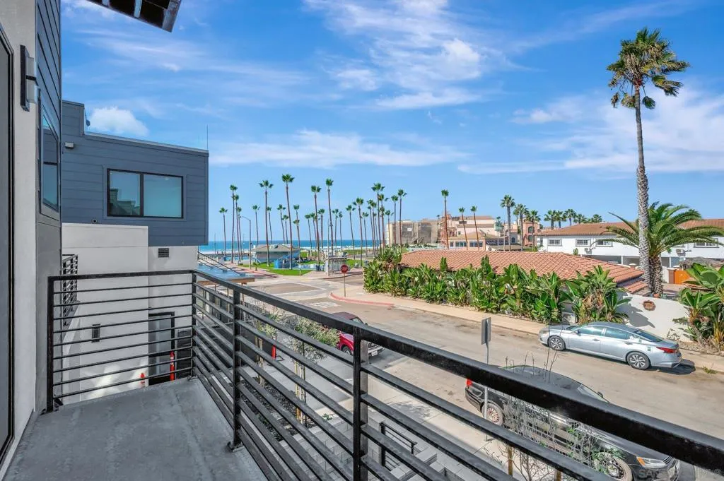 109 Daisy Ave, Imperial Beach, California 91932 home-pic-41