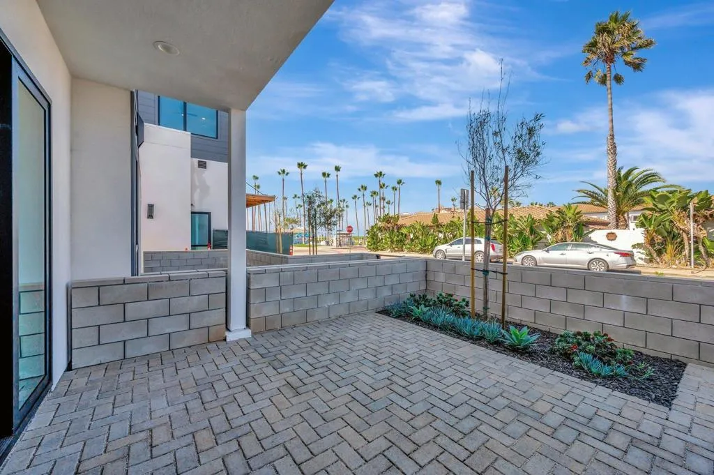 109 Daisy Ave, Imperial Beach, California 91932 home-pic-51