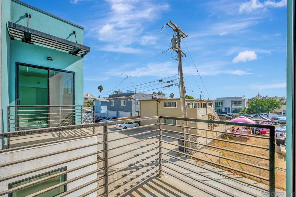 109 Daisy Ave, Imperial Beach, California 91932 home-pic-43