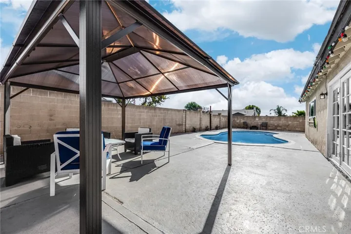 12585 Yorba, Chino, California 91710