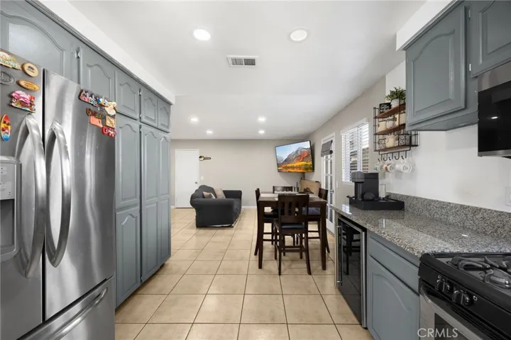12585 Yorba, Chino, California 91710