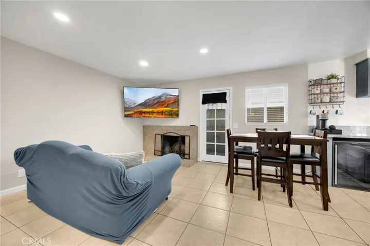 12585 Yorba, Chino, California 91710