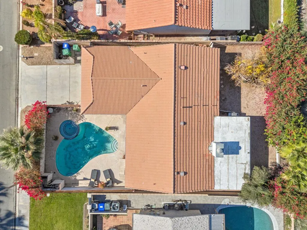 76896 California Drive, Palm Desert, California 92211 home-pic-11