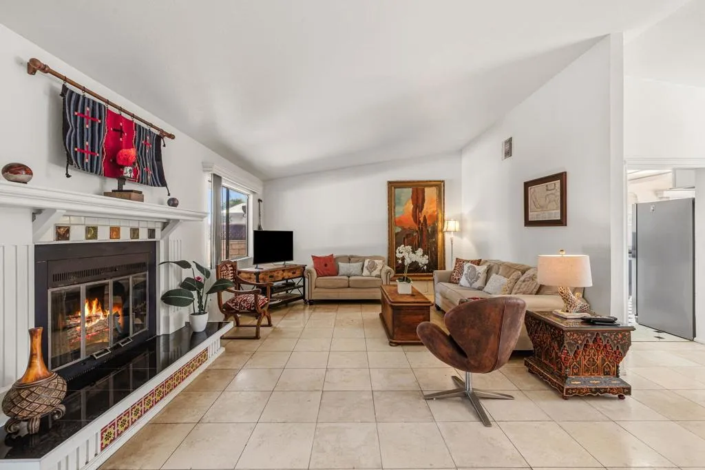 76896 California Drive, Palm Desert, California 92211 home-pic-30