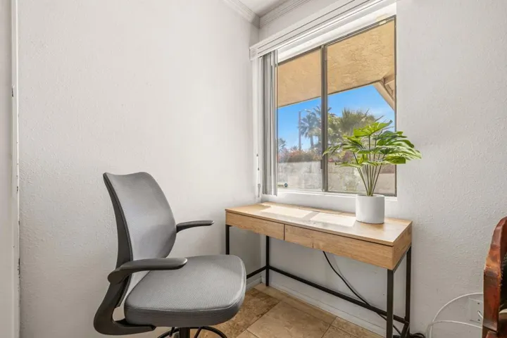 42-web-or-mls-8M4A8279