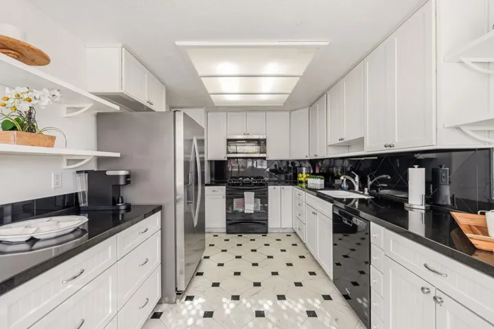 25-web-or-mls-8M4A8365