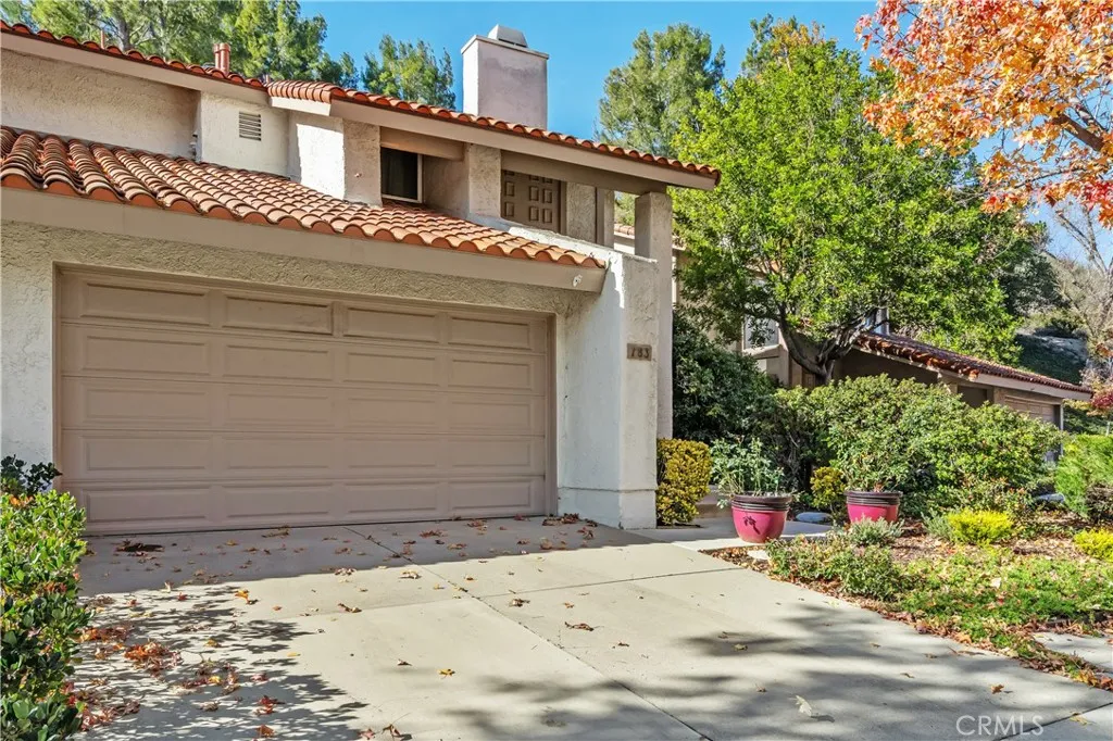 783 North Valley Drive, Westlake Village, California 91362 home-pic-1