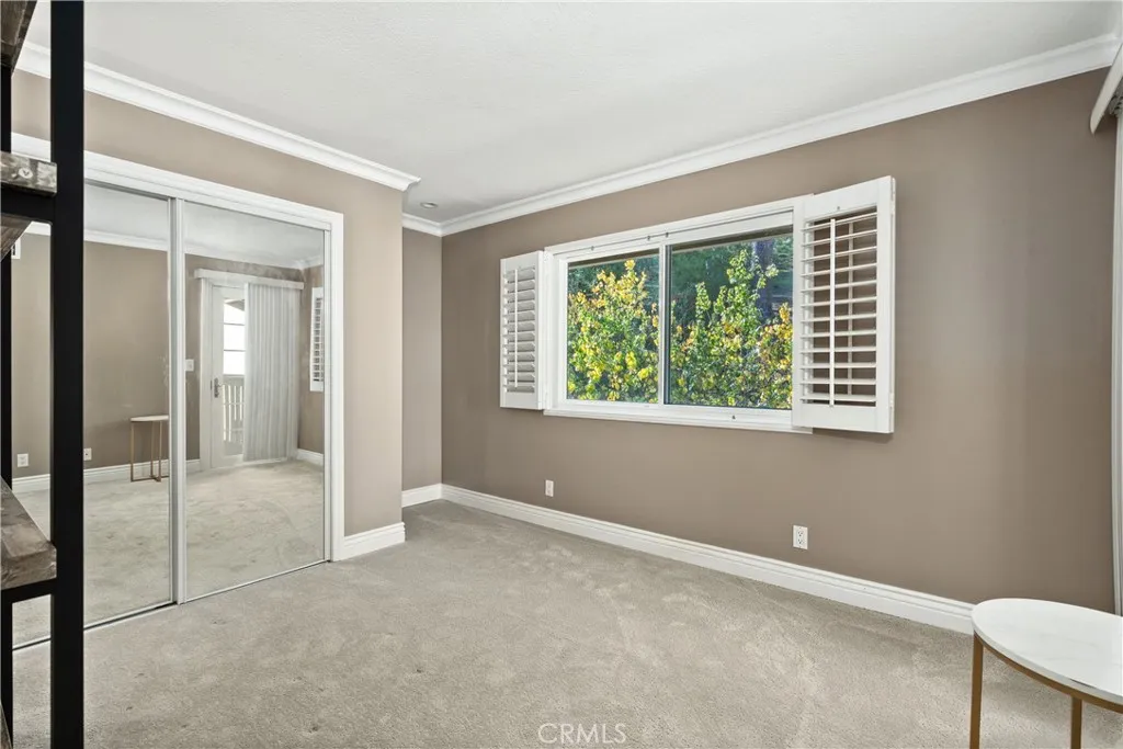 783 North Valley Drive, Westlake Village, California 91362 home-pic-35