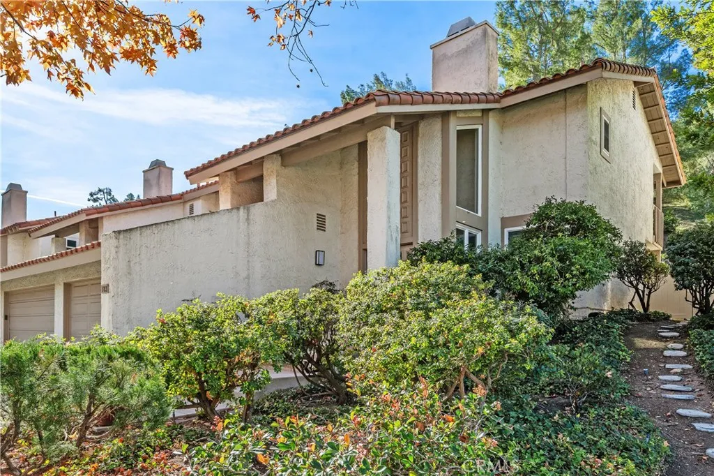 783 North Valley Drive, Westlake Village, California 91362 home-pic-3