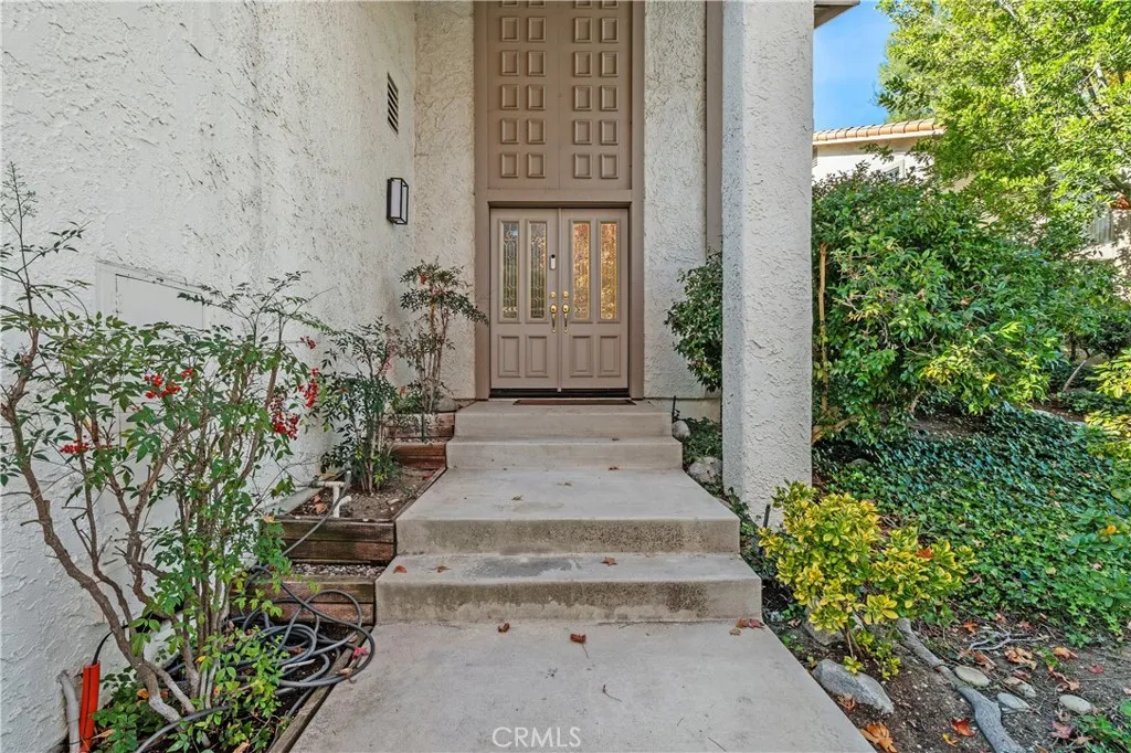 783 North Valley Drive, Westlake Village, California 91362 home-pic-4