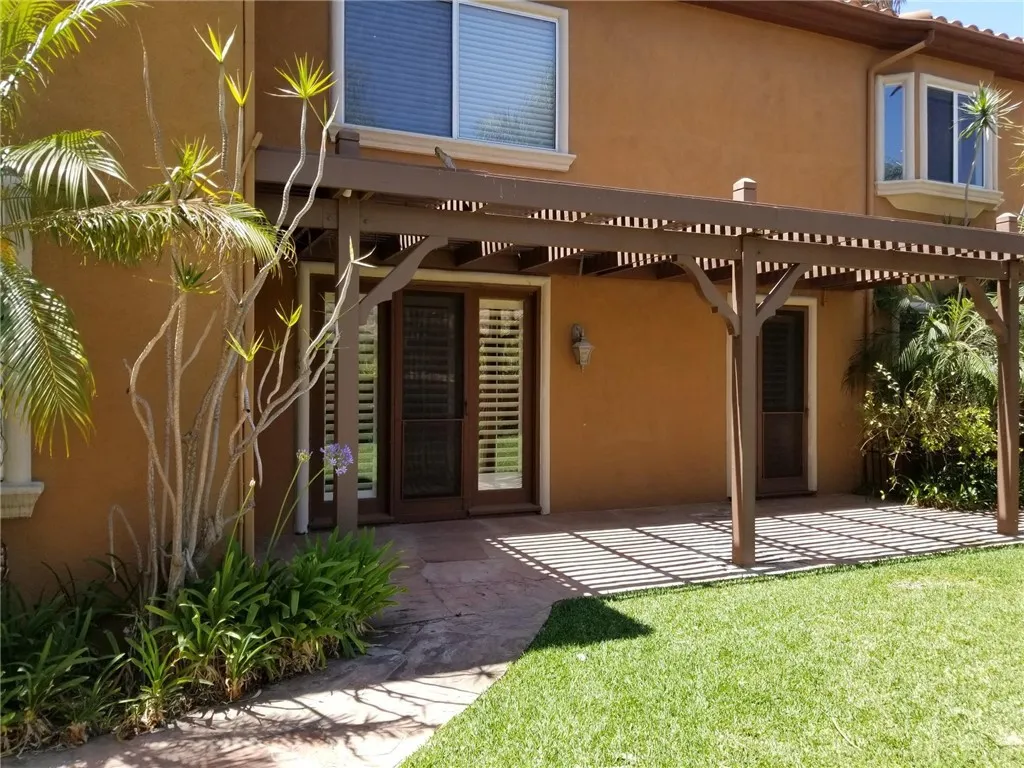 1568 Greens Drive, Chino Hills, California 91709 home-pic-4